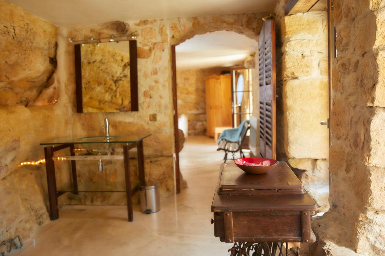 Domaine De Cantegrel - Gites De Charme Et Suite Troglodyte En Perigord Витрак Экстерьер фото